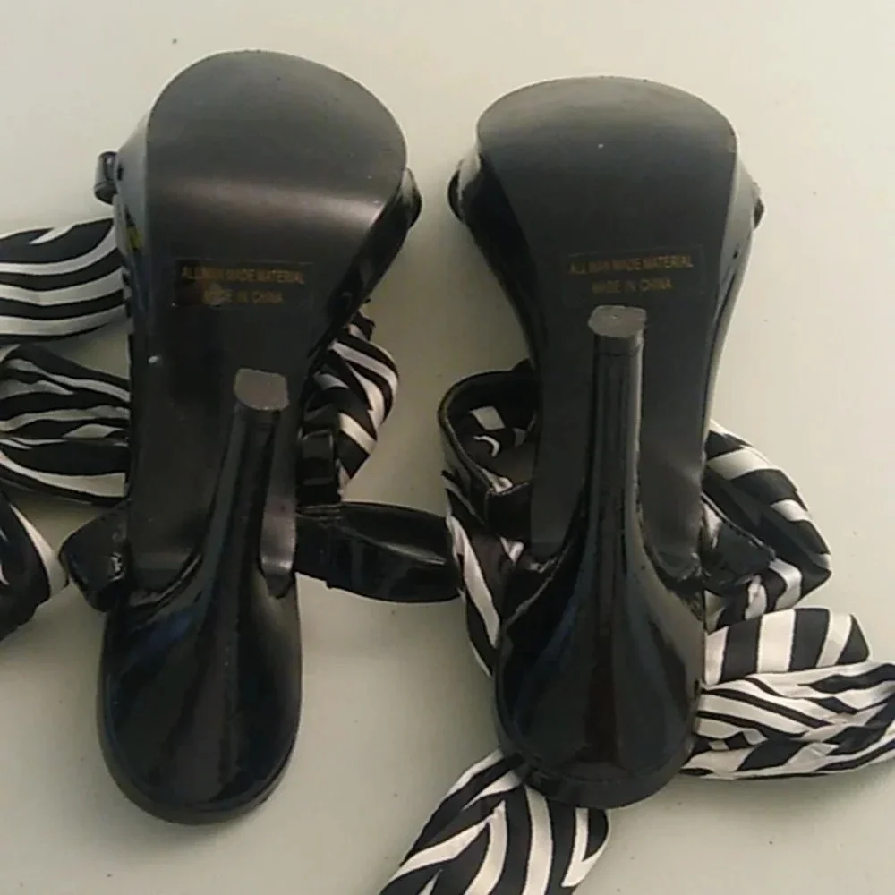 Touch Ups Black patent, ankle bow tie, silver, front platform heeled shoe
